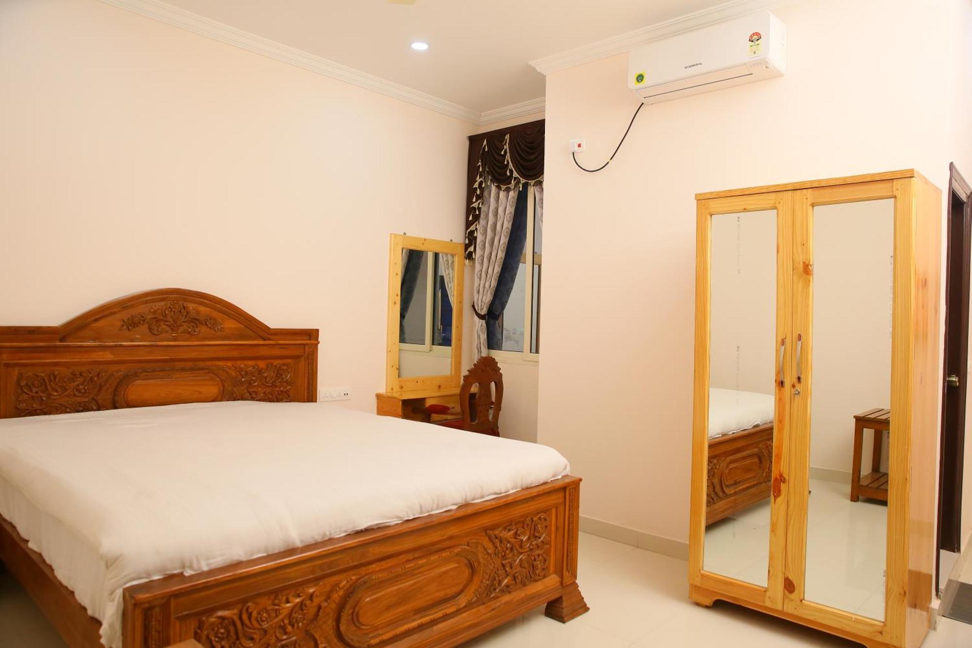Saba Executive Rooms And Apartments Haiderabad Buitenkant foto